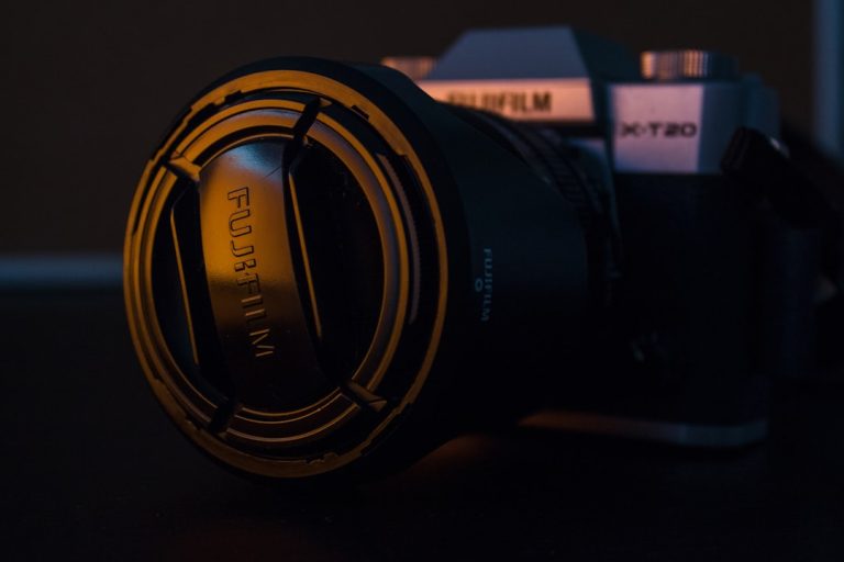 Capturing Moments: A Guide to Essential Photography Equipment